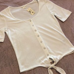 NWT Aeropostale white snap button tie front shirt